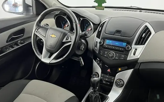 Chevrolet Cruze 1.60 Механика, фото №1