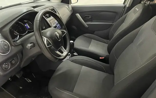 Renault Logan 1.60 автоматическая, фото №1