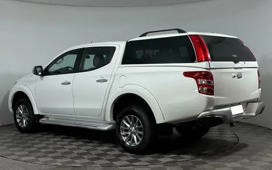 Mitsubishi L200 2.40 Автоматическая, фото №1