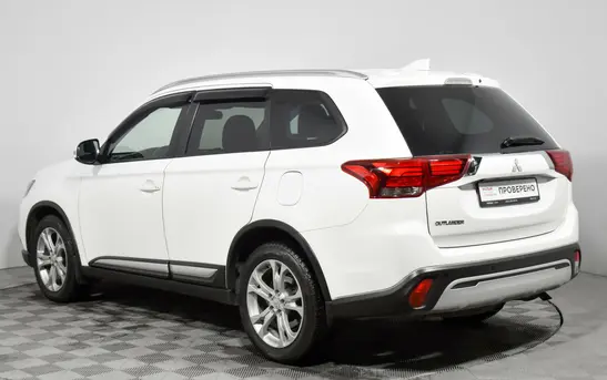 Mitsubishi Outlander 2.40 вариатор, фото №1