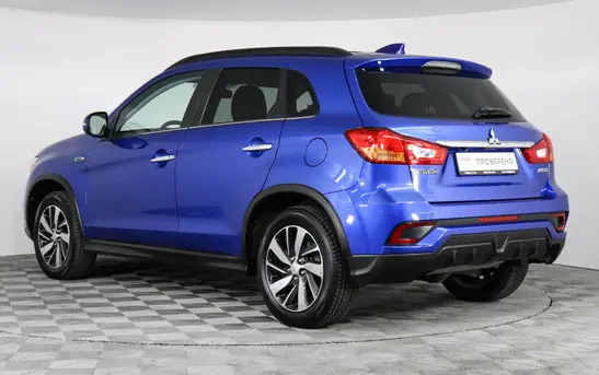 Mitsubishi ASX 2.00 Вариатор, фото №1