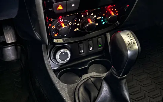 Nissan Terrano 2.00 Автоматическая, фото №1