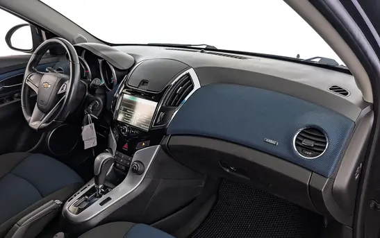 Chevrolet Cruze 1.80 Автоматическая, фото №1