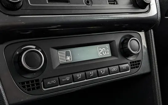 Volkswagen Polo 1.60 автоматическая, фото №1