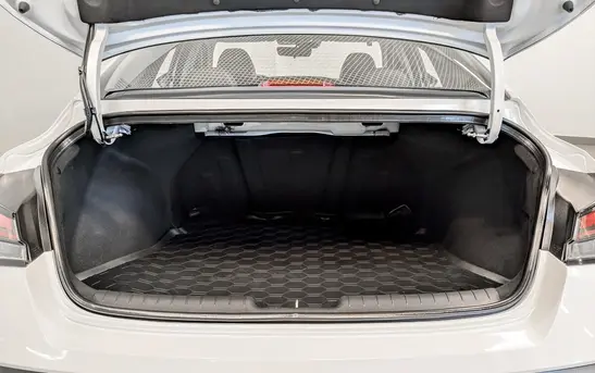Hyundai Elantra 1.50 Вариатор, фото №1