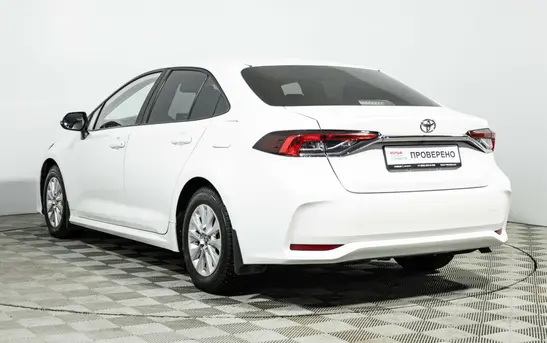 Toyota Corolla 1.50 Вариатор, фото №1