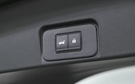 Nissan X-Trail 1.50 Автоматическая, фото №1