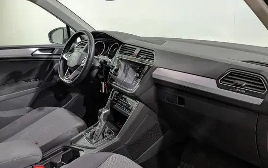 Volkswagen Tiguan 1.40 робот, фото №1