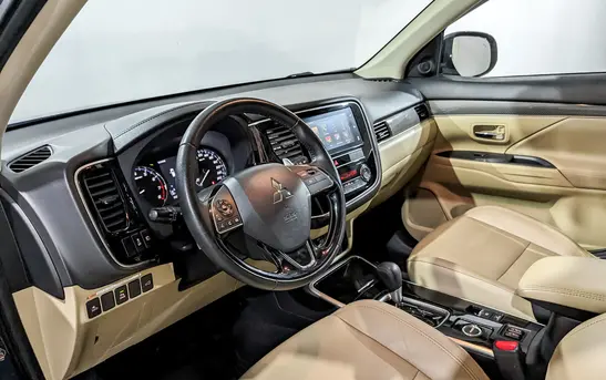Mitsubishi Outlander 2.40 Вариатор, фото №1