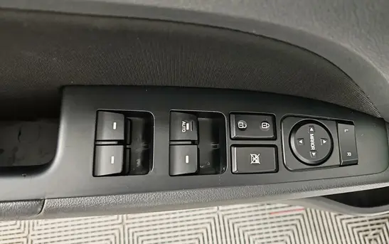 Hyundai Elantra 2.00 автоматическая, фото №1