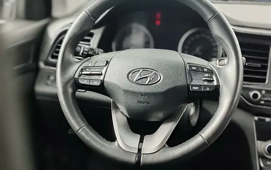 Hyundai Elantra 2.00 автоматическая, фото №1