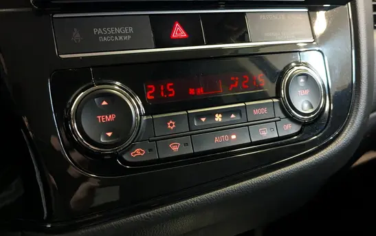 Mitsubishi Outlander 2.00 вариатор, фото №1