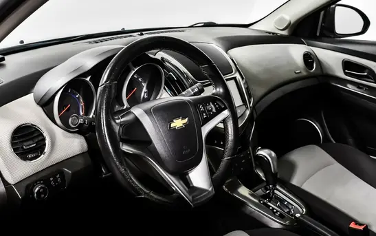 Chevrolet Cruze 1.80 Автоматическая, фото №1