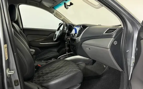 Mitsubishi L200 2.40 автоматическая, фото №1