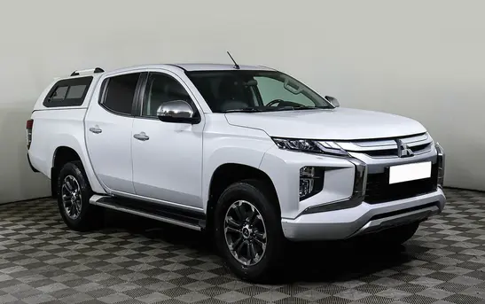 Mitsubishi L200 2.40 Автоматическая, фото №1