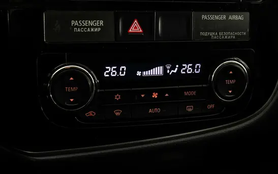 Mitsubishi Outlander 2.00 вариатор, фото №1