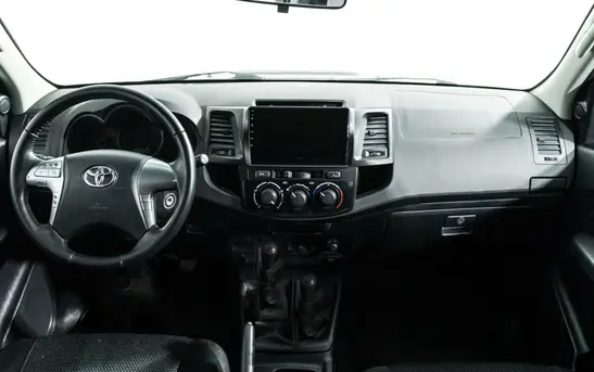 Toyota Hilux 2.50 Механика, фото №1