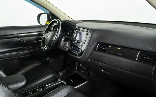 Mitsubishi Outlander 2.00 вариатор, фото №1