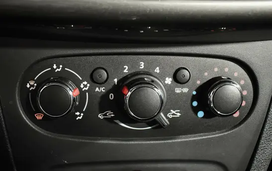 Renault Sandero 1.60 автоматическая, фото №1