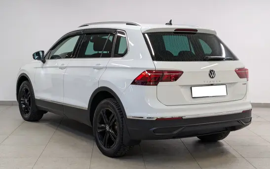 Volkswagen Tiguan 2.00 робот, фото №1