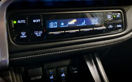 Toyota Corolla 1.60 Вариатор, фото №1