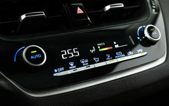 Toyota Corolla 1.50 Вариатор, фото №1
