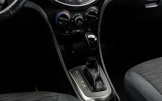 Hyundai Solaris 1.60 автоматическая, фото №1
