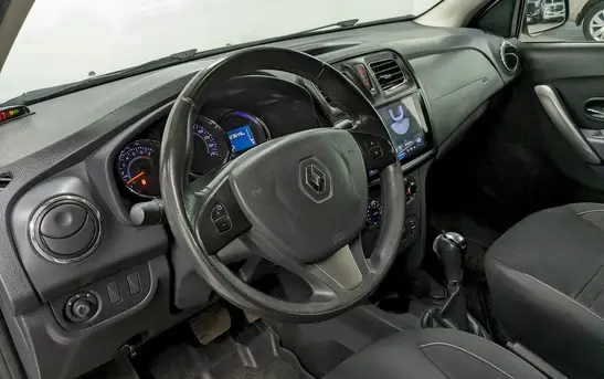Renault Sandero 1.60 Автоматическая, фото №1