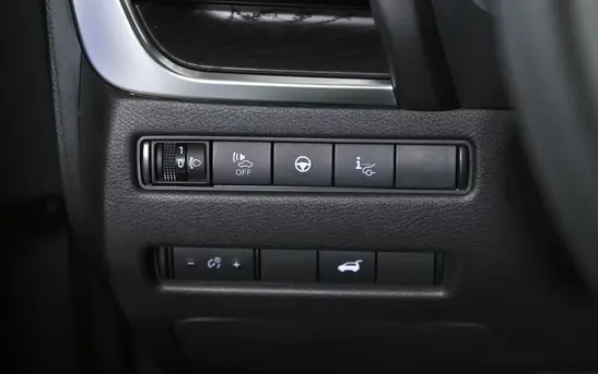 Nissan X-Trail 1.50 Автоматическая, фото №1
