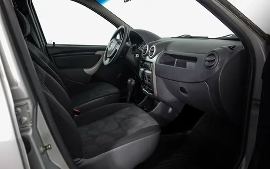 Renault Logan 1.60 Автоматическая, фото №1