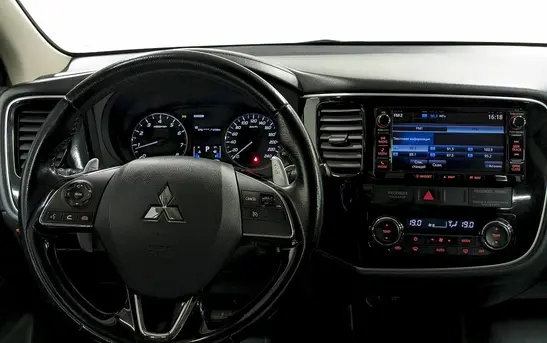 Mitsubishi Outlander 3.00 автоматическая, фото №1