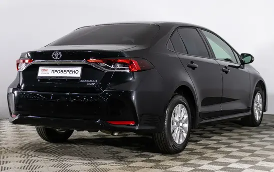 Toyota Corolla 1.20 Вариатор, фото №1