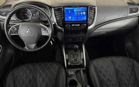 Mitsubishi L200 2.40 автоматическая, фото №1