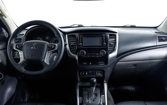 Mitsubishi L200 2.40 Автоматическая, фото №1