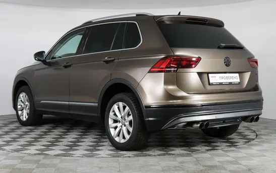 Volkswagen Tiguan 2.00 Робот, фото №1