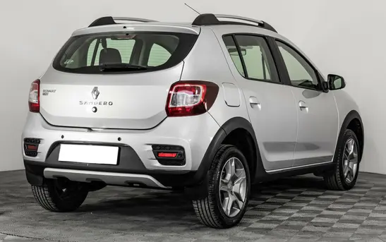 Renault Sandero 1.60 Автоматическая, фото №1