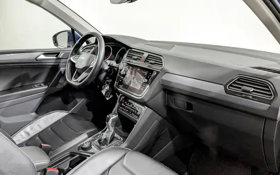 Volkswagen Tiguan 2.00 робот, фото №1