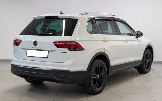 Volkswagen Tiguan 2.00 робот, фото №1