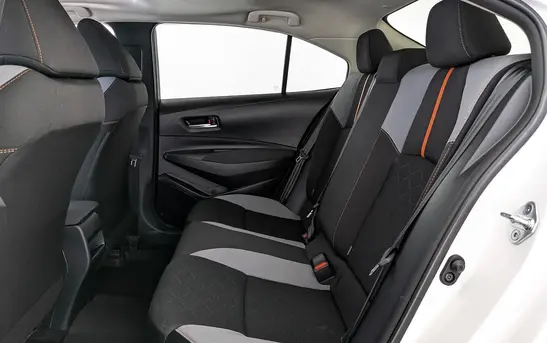 Toyota Corolla 1.20 Вариатор, фото №1