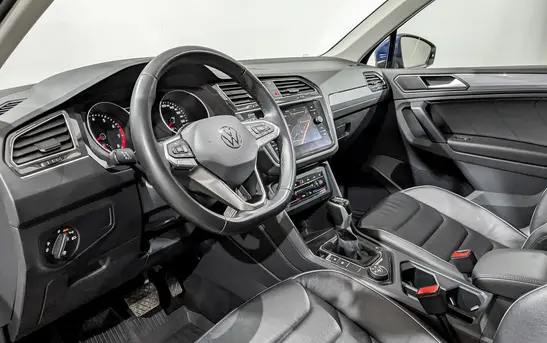 Volkswagen Tiguan 2.00 робот, фото №1