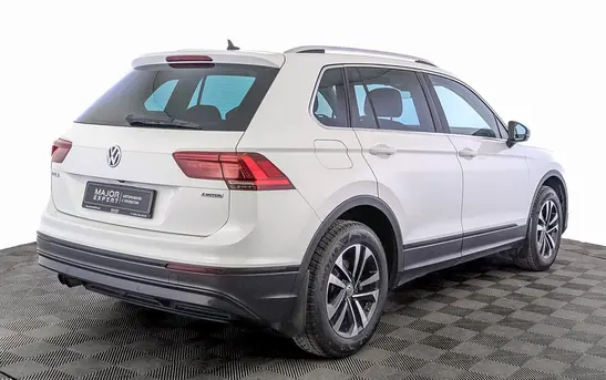 Volkswagen Tiguan 1.40 робот, фото №1