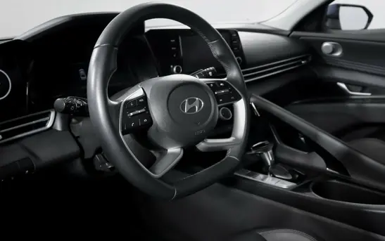 Hyundai Elantra 1.50 вариатор, фото №1