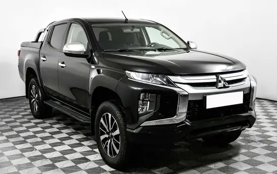 Mitsubishi L200 2.40 Механика, фото №1