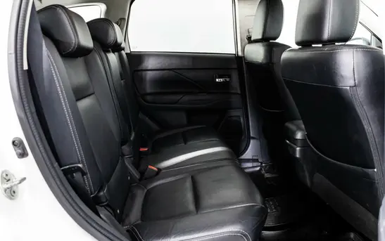 Mitsubishi Outlander 2.00 вариатор, фото №1