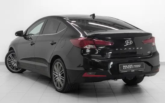 Hyundai Elantra 2.00 Автоматическая, фото №1