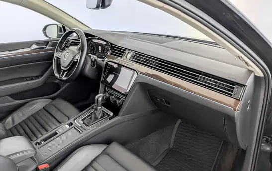 Volkswagen Passat 2.00 Робот, фото №1