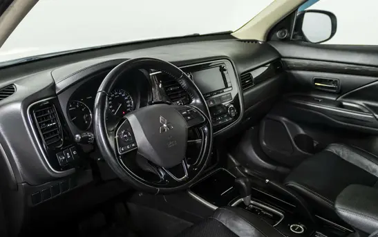 Mitsubishi Outlander 2.00 вариатор, фото №1