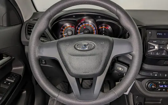 Lada (ВАЗ) Vesta 1.60 механика, фото №1