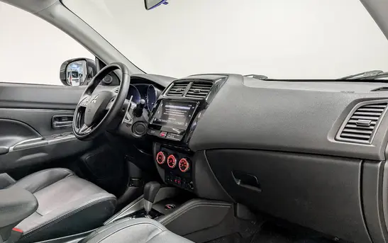 Mitsubishi ASX 2.00 Вариатор, фото №1