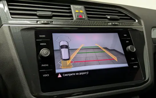 Volkswagen Tiguan 2.00 робот, фото №1